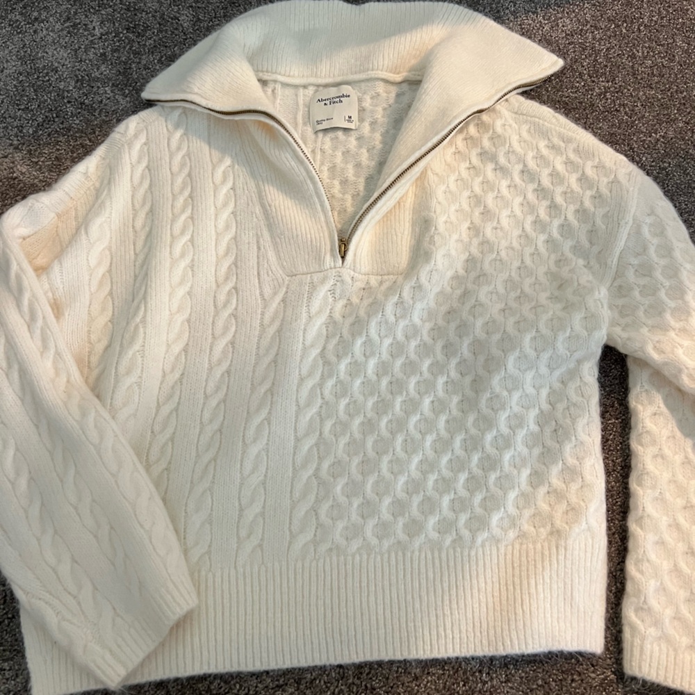 Abercrombie Cable Knit Quarter-Zip - Picture 2 of 4